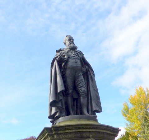 George Frederick Samuel Statue