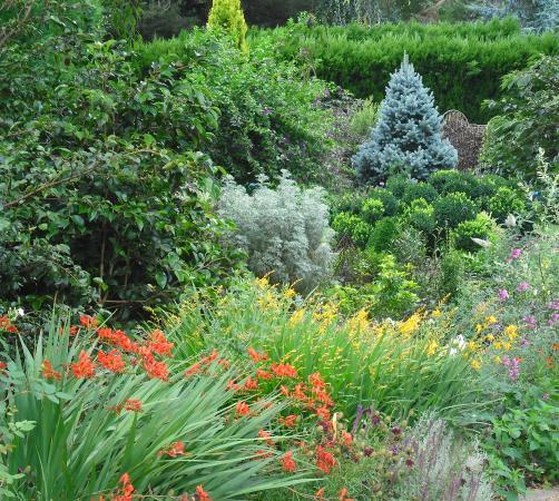 Perennial Hill Gardens