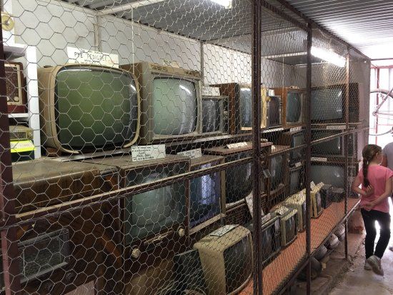 Kangaroo Hill Complex