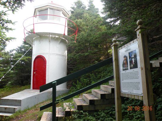 Cow Head Lighthouse