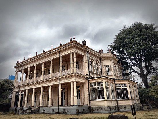 Kyu-Iwasaki-tei Garden