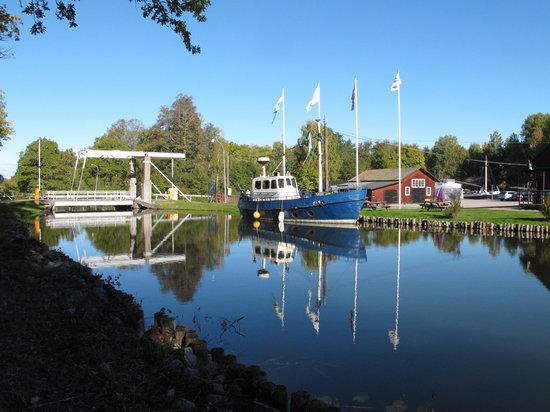 Hjälmare kanal