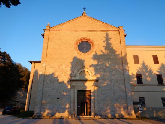 Chiesa della Madonna delle Lacrime