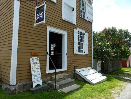 Ross-Thomson House Museum