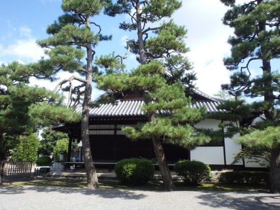 Rozanji Temple