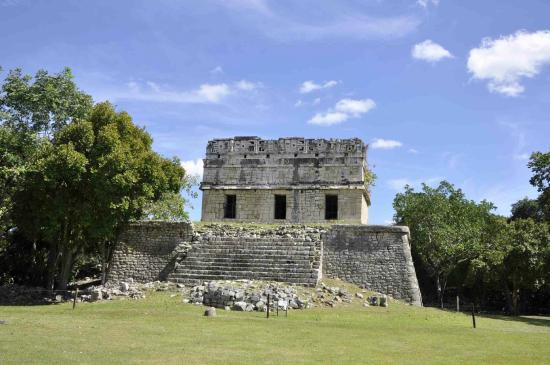 The Red House Chichanchob