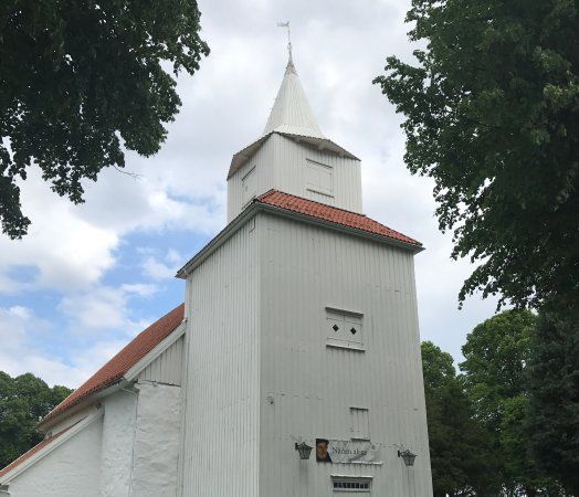 Fjaere kirke