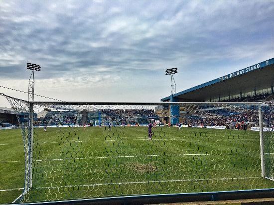 Estadio Priestfield