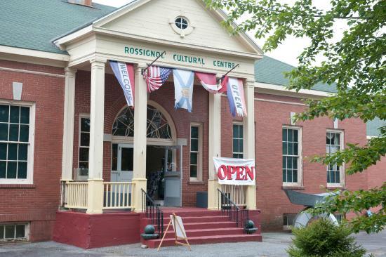 Sherman Hines Museum of Photography