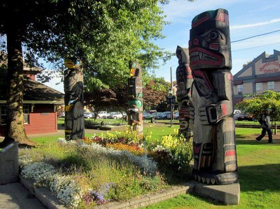 Duncan Totem Poles