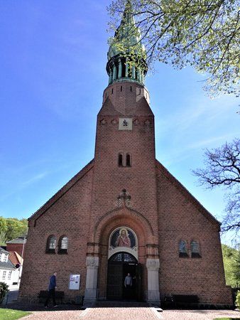 Frederiksværk Kirke