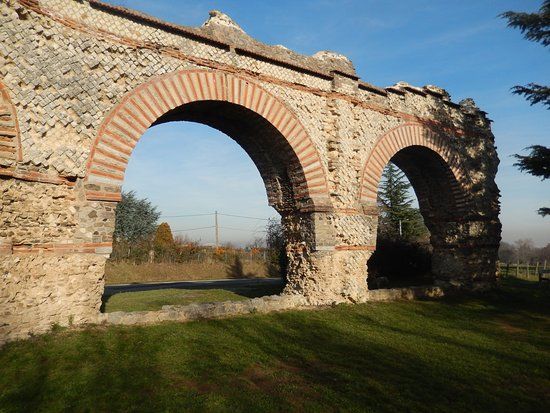 Aqueduc romain du Gier a Mornant