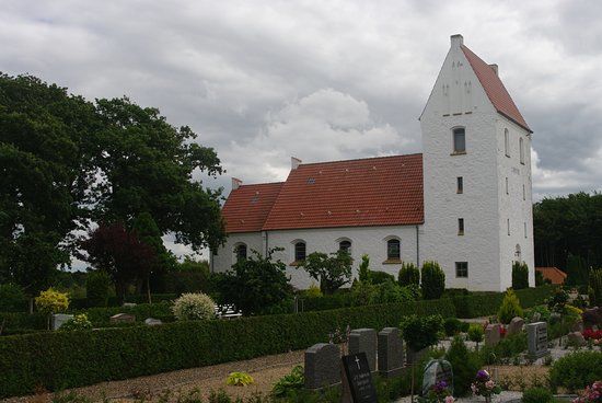 Nøvling Kirke