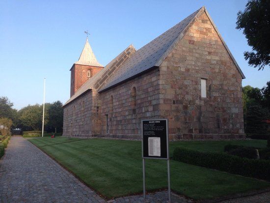 Skads Kirke