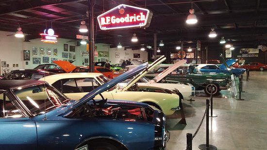 Floyd Garrett's Muscle Car Museum