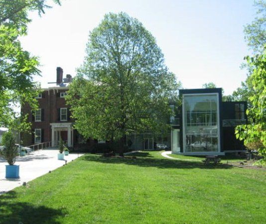 Living Arts and Science Center