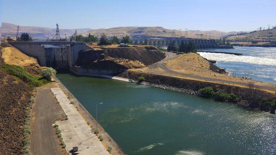 Dalles Dam
