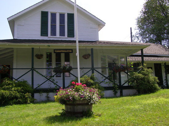 Robert Louis Stevenson Cottage and Museum