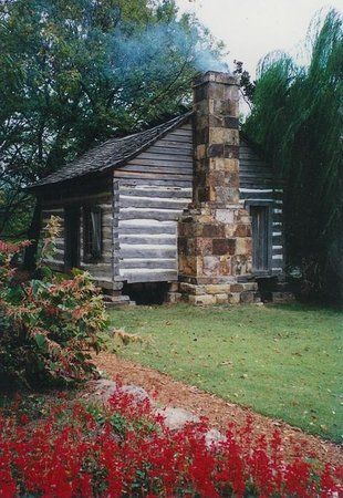 Shiloh Museum of Ozark History