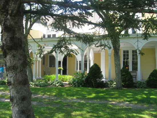 Crosby Mansion