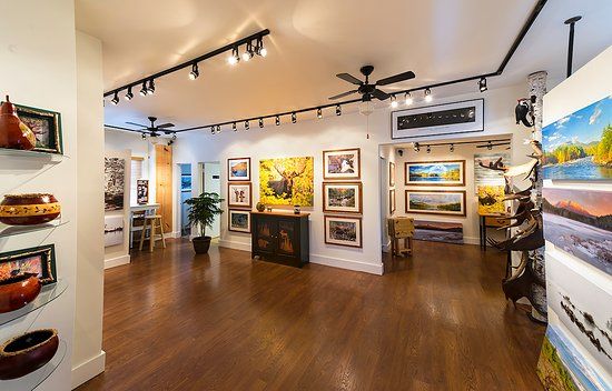 Moose Prints Gallery and Gifts