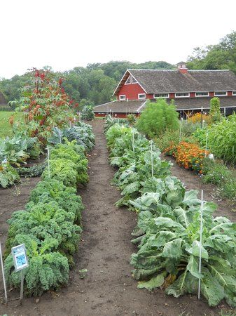 Heritage Farm and Preservation Gardens
