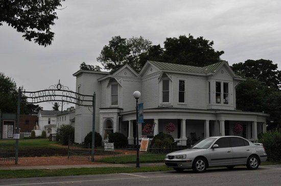Oldham County History Center