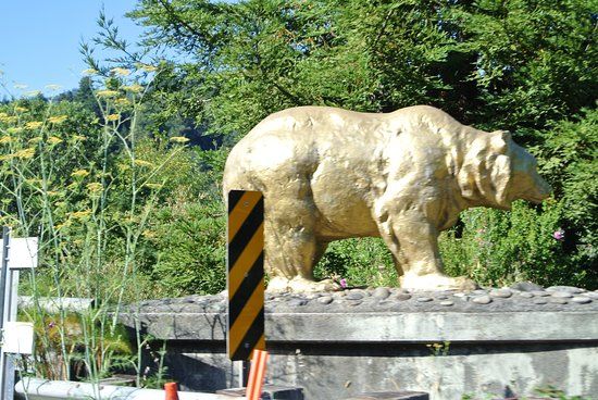 Douglas Memorial Bridge