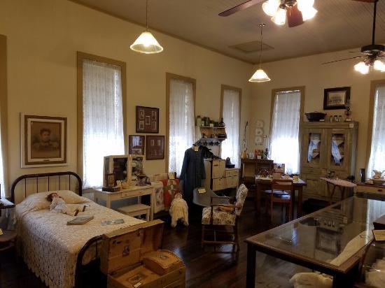 Mansfield Historical Museum and Heritage Center