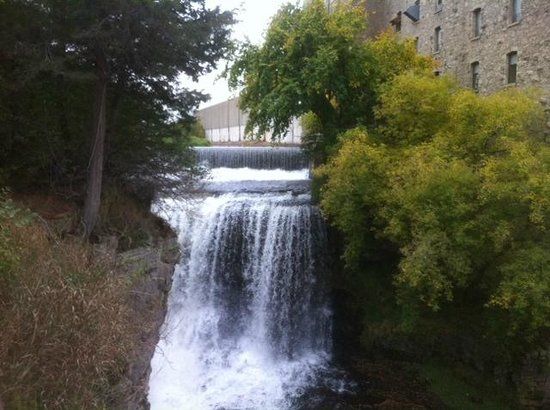 Vermillion Falls Park