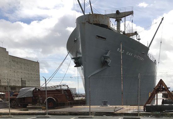 SS Red Oak Victory