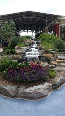 The Outlet Shops of Grand River