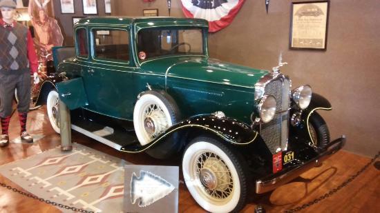 Pontiac-Oakland Automobile Museum