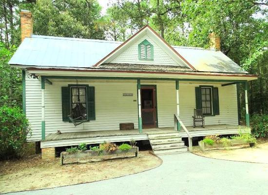 Tobacco Farm Life Museum