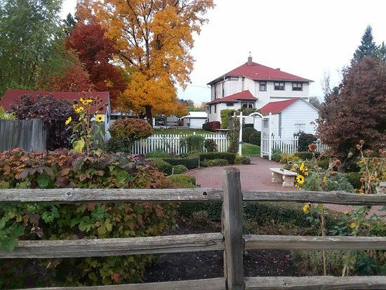 Frazier Farmstead and Museum