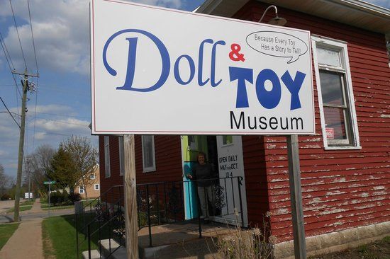 Fennimore Doll and Toy Museum and Gift Shoppe