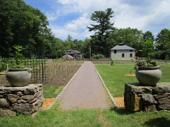 Eleanor Cabot Bradley Estate