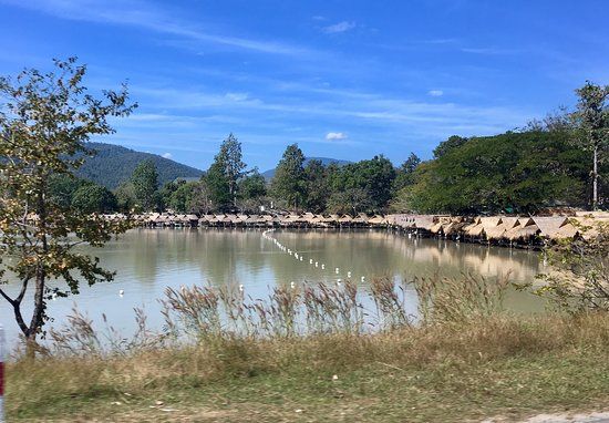 Huay Tung Tao Lake