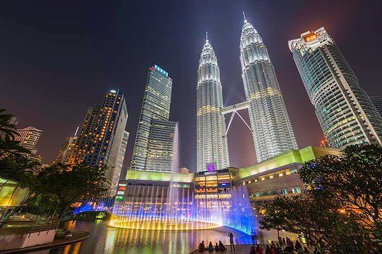 Tours Petronas