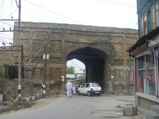 Kathi Darwaza