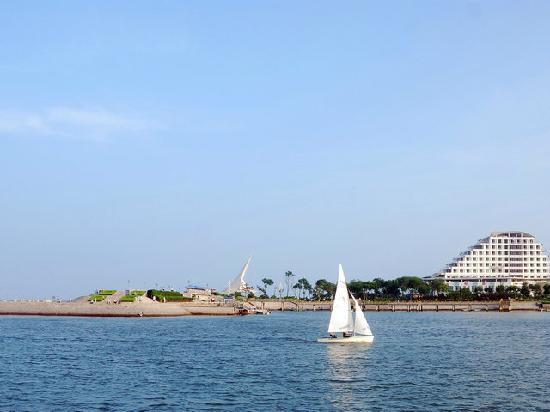 Wanpingkou Haibin Scenic Resort