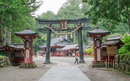 Futarasan-jinja