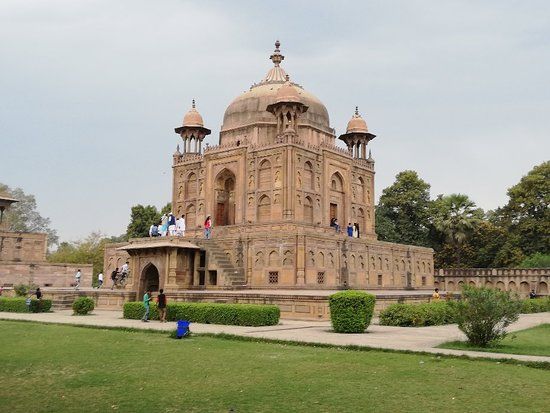 Khusro Bagh