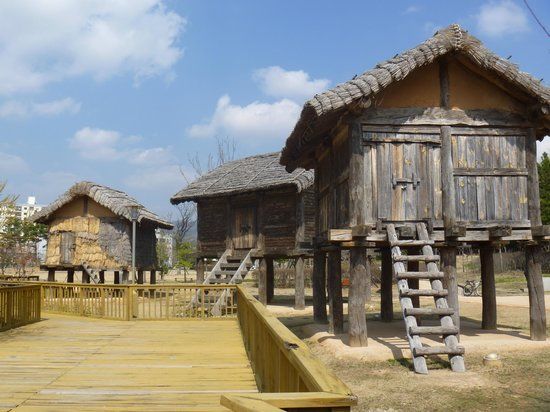 Gimhae Bonghwang-dong Historic Site