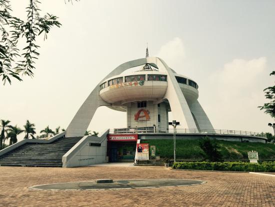 Tropic of Cancer Monument