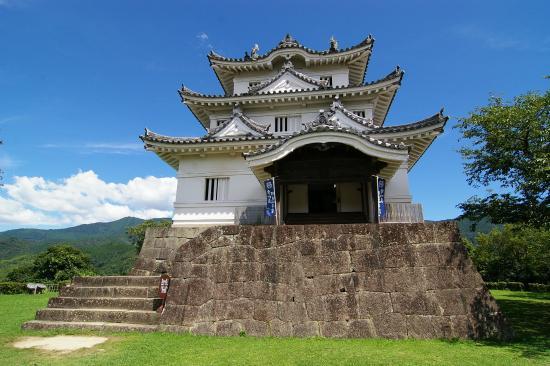 Uwajima Castle