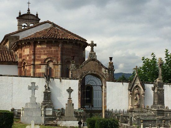 Iglesia de San Juan de Amandi