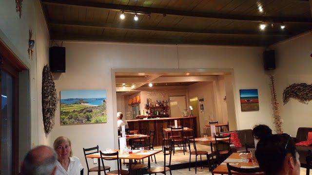 Waterfront Cafe & Bar