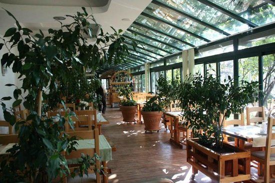 Nacionalni Restoran Mercur