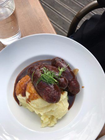 Riverside Restaurant